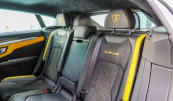 
										Lamborghini Urus 2023 full									